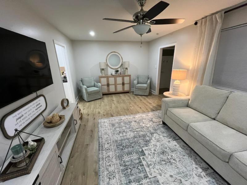 Вилла Charming Springboro House Near Historic Downtown Экстерьер фото